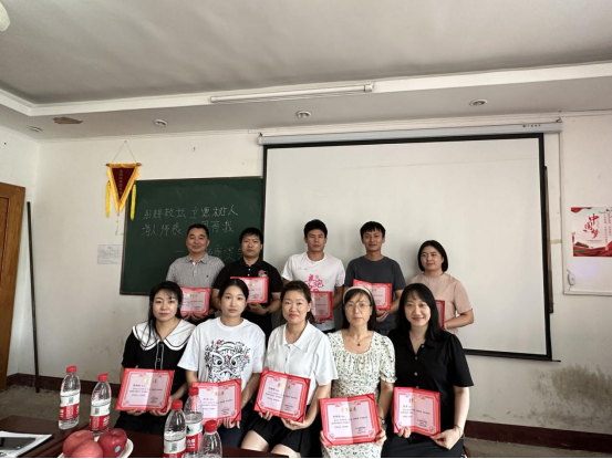 365官网召开“躬耕教坛，强国有我”教师节座谈会