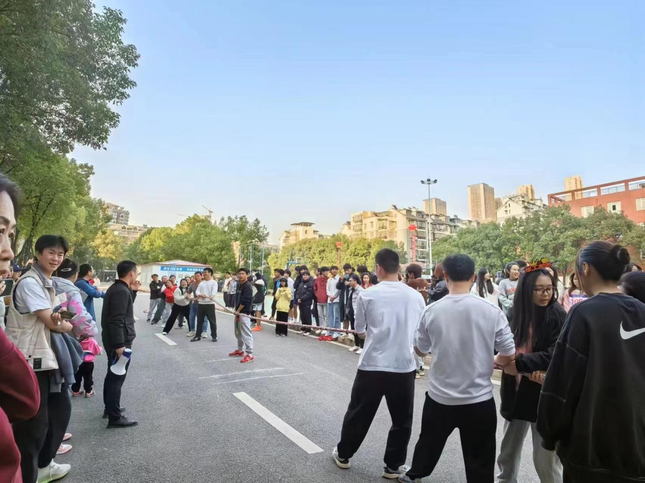 青春奋进新时代，运动逐梦向未来——best365官方网站登录入口2023年秋季运动会暨教职工运动会