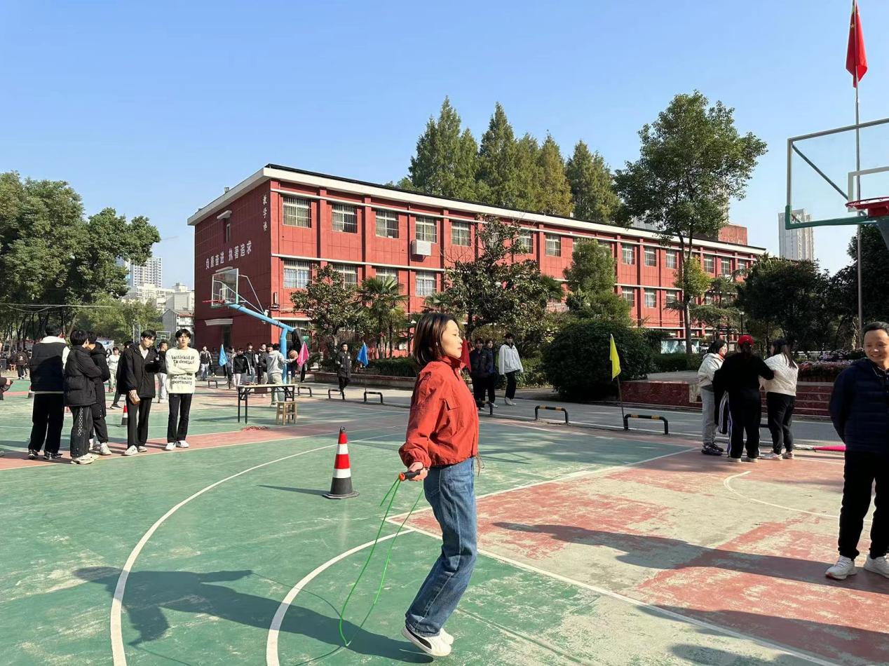 青春奋进新时代，运动逐梦向未来——best365官方网站登录入口2023年秋季运动会暨教职工运动会