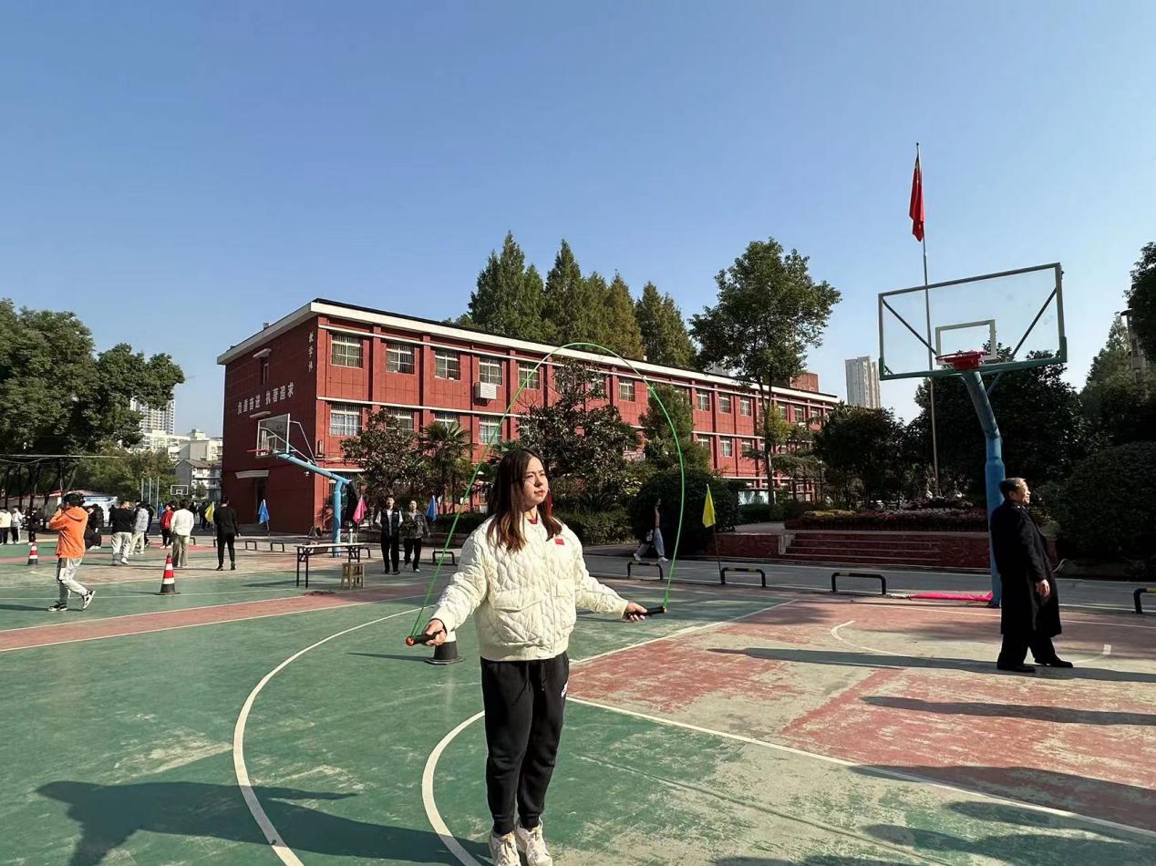 青春奋进新时代，运动逐梦向未来——best365官方网站登录入口2023年秋季运动会暨教职工运动会