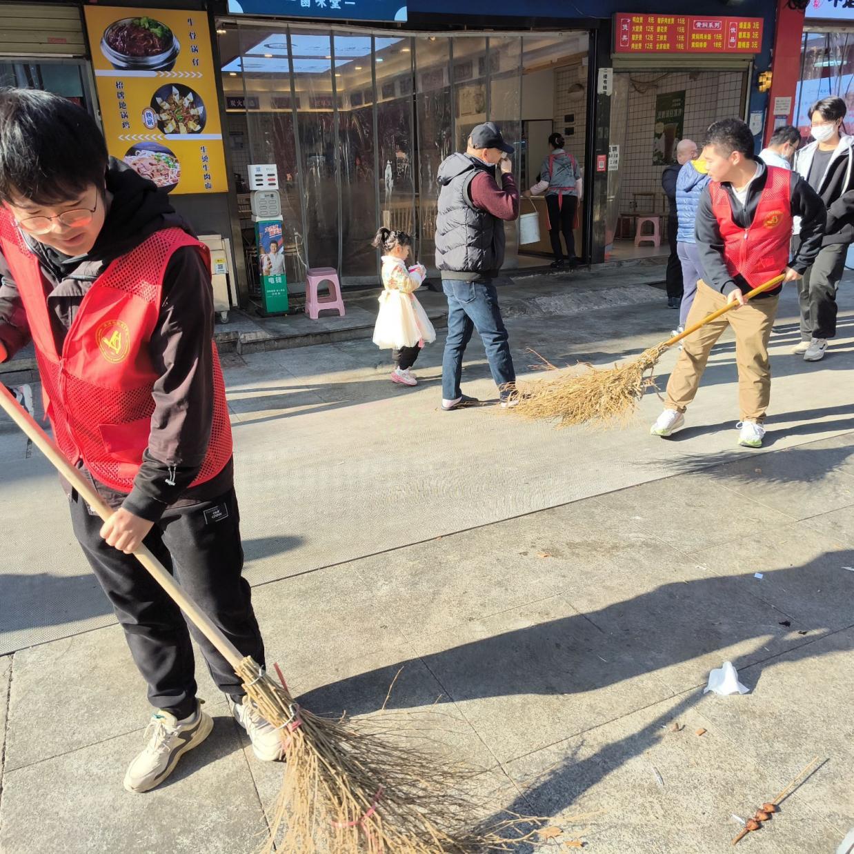 志愿于心,服务于行 志愿于心,服务于行