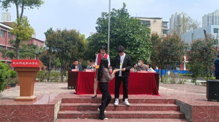 青春“篮”不住，热血不止步 —best365官方网站登录入口第十八届“希望杯”篮球赛闭幕