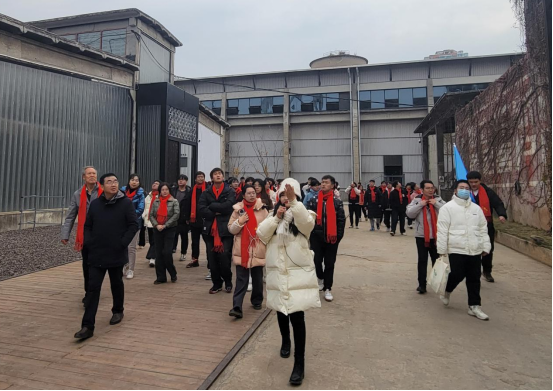 365官网赴黄石开展“青春飞扬·智汇黄石行”社会实践活动