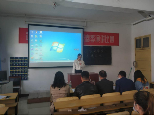 365官网举行2019-2020学年国家奖学金评选大会