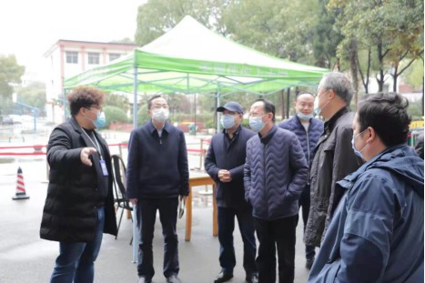 洪山区领导干部莅临365官网开展联系“七个一”重点工作 洪山区领导干部莅临365官网开展联系“七个一”重点工作