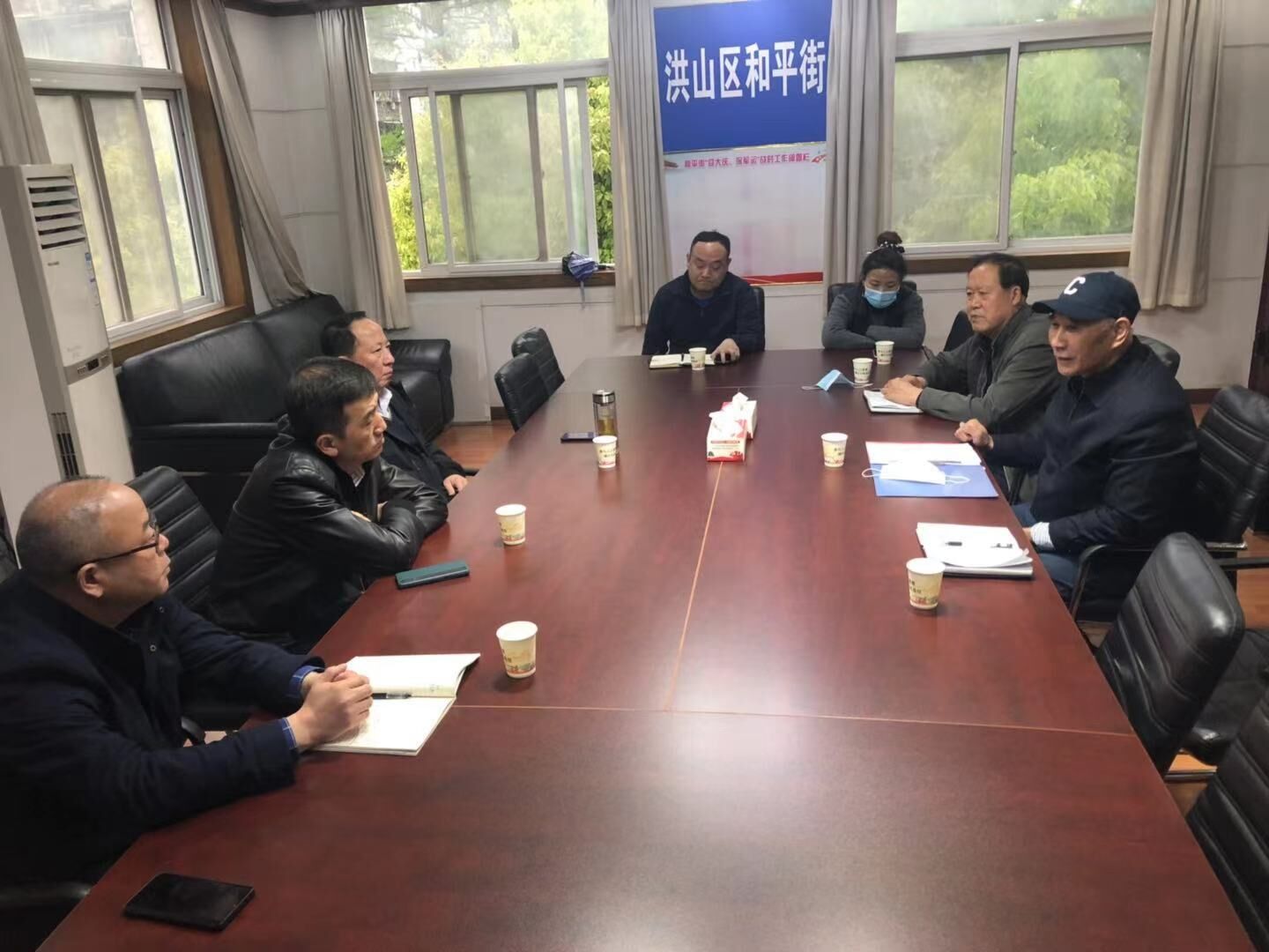 365官网领导赴和平街工委专题汇报学院党建工作 365官网领导赴和平街工委专题汇报学院党建工作