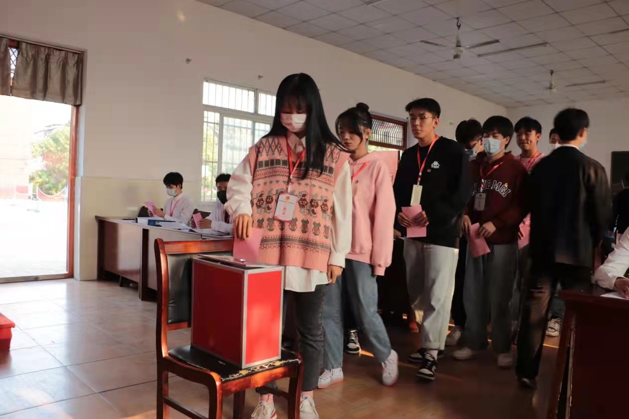 365官网第十次学生代表大会隆重召开! 365官网第十次学生代表大会隆重召开!